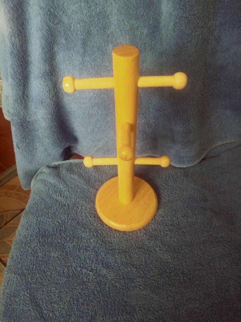 Vintage wood cup holder