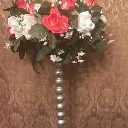 Iron silver centerpiece only-No floral or candle.