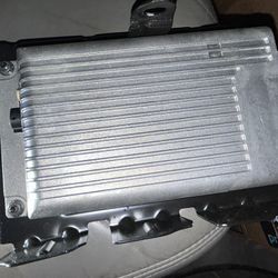 OEM BMW Harman Becker Audio Amplifier – 2011 BMW 740Li – Trunk Mounted