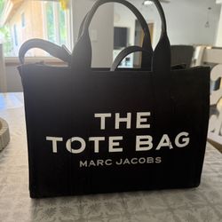 The Tote Bag by Marc Jacobs