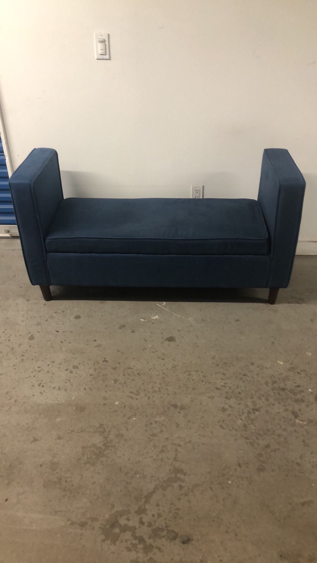 52”wx18”dx17”h Navy color very good condition. Strong storage bench.