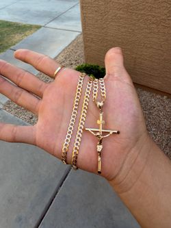 10kt Solid Gold Chain !