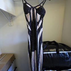 Mewmews Dress