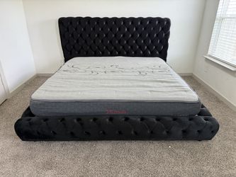 New Black King Size Bed Frame + King Mattress