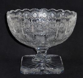 Luxury Vintage Bohemian Queen Lace Cut Crystal glass Centerpiece Console Pedestal Bowl