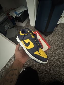 Nike Dunk Low Michigan