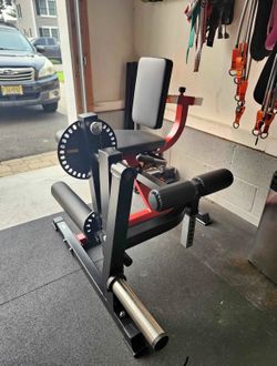 NEW Leg Extension Leg Curl Machine (Can Deliver)