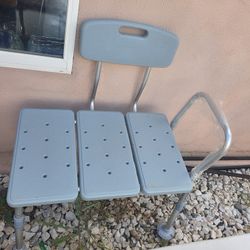 Handicap Bath and Shower Bencg