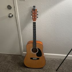 Estrella Guitar 