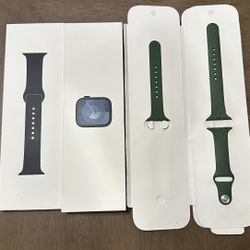 Apple Watch Series 9 41mm GPS – Midnight Aluminum – Excellent Condition