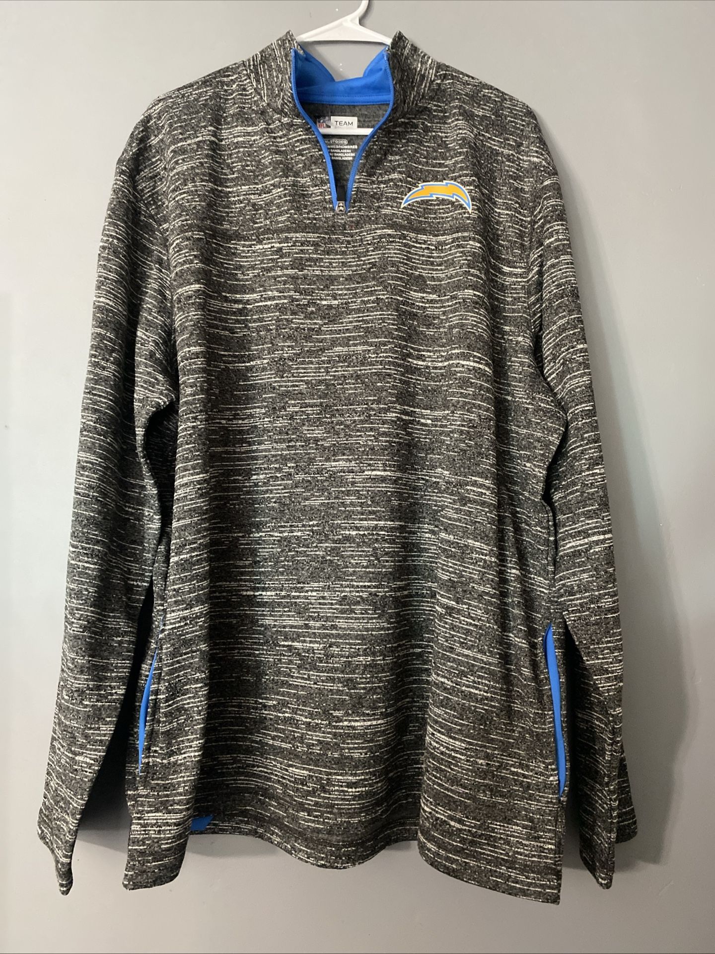Los Angeles Chargers Fleece Pullover Size 2X