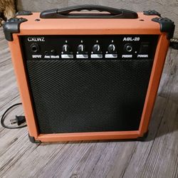 Agl 20 Amplifier Speaker Like New 