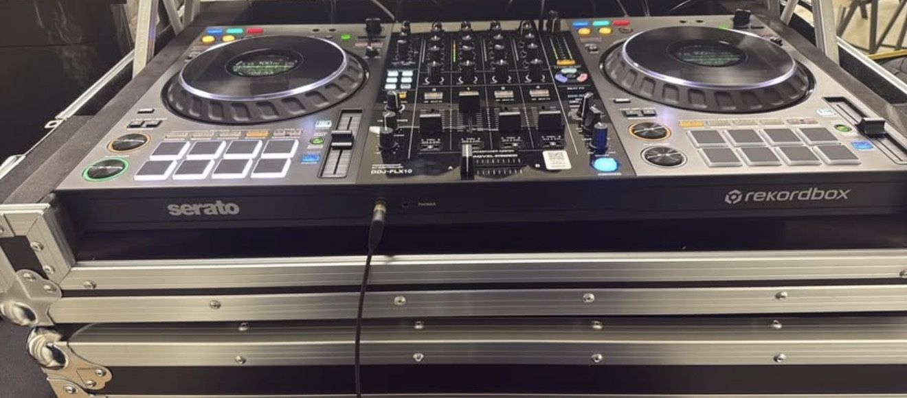 Pioneer DDJ FLX10 W/ DJ Case