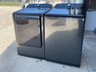 Samsung XL TopLoad washer and electric dryer