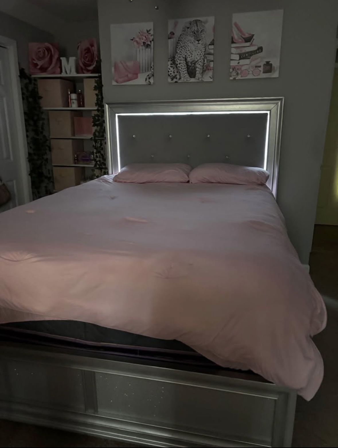 Bedroom Set