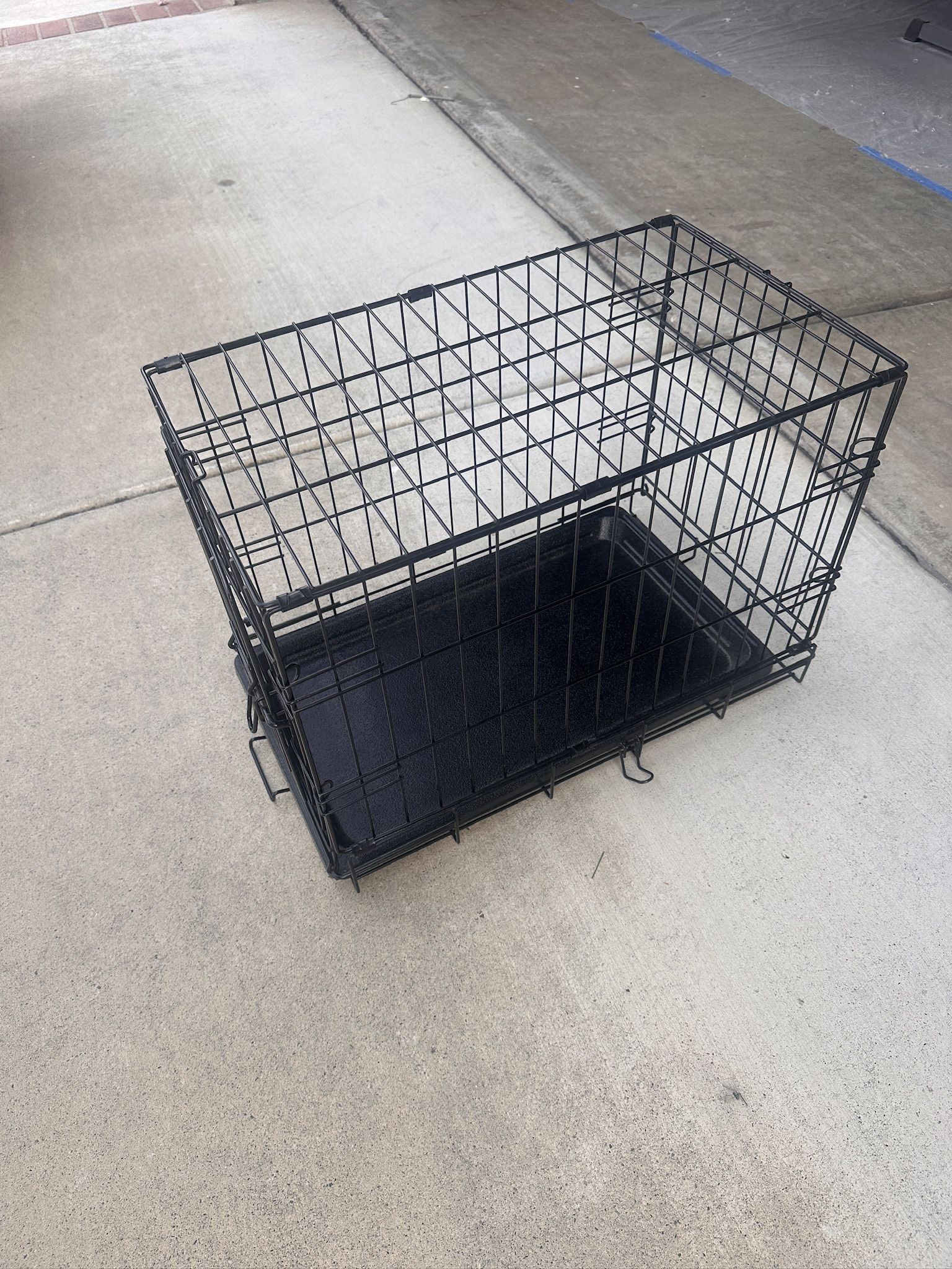 Dog crate