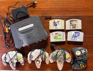 Nintendo 64 N64 Console Bundle + 2 OEM Controllers + Super Mario 64 + Games