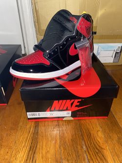 Patent Bred Jordan 1 Size 10