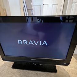SONY 32” LCD DIGITAL COLOR TV