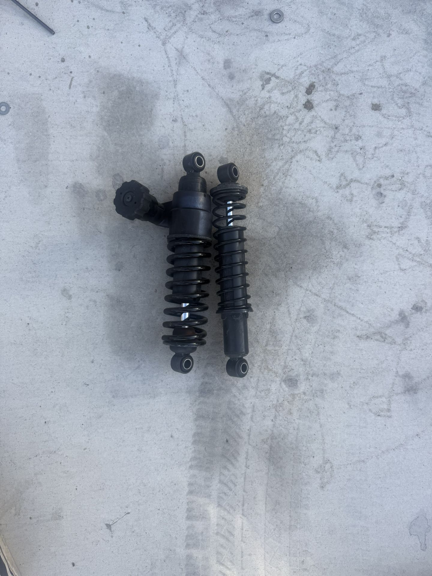 Harley Roadglide Stock Shocks 12”