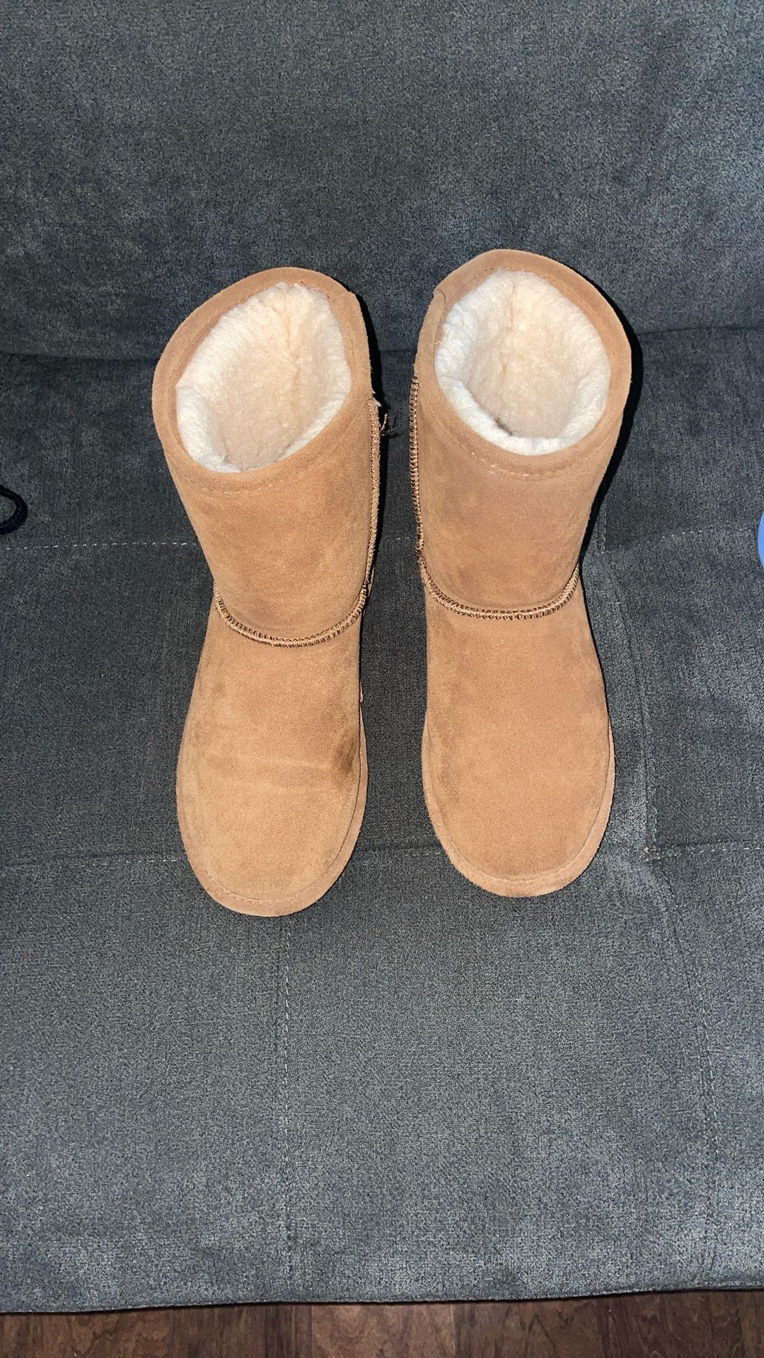 Like New Boots Size 4w