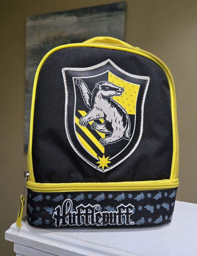 HUFFLEPUFF LUNCH TOTE