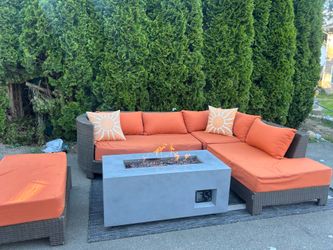 Beautiful outdoor Costco patio set with fire pit