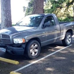 2004 Dodge Ram 1500 SLT 