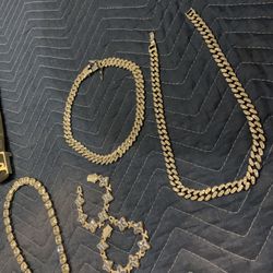 Chains And Braclets 