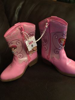 Disney boots size 6