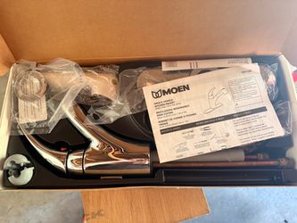 Moen sink faucet brand new