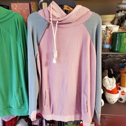 Ladies XL sweatshirt