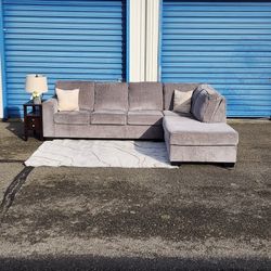 Sectional Sofa From Ashley Furniture Excellent Condition FREE DELIVERY 