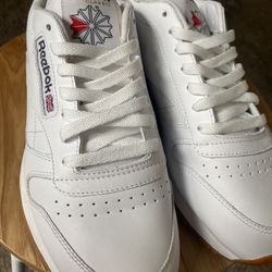 Mens 9 Reebok Leather Classic