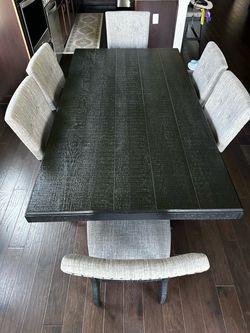 Dining table with 6 chairs
