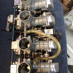 Nineteen 77 Kawasaki KZ650 Set Of carburetor