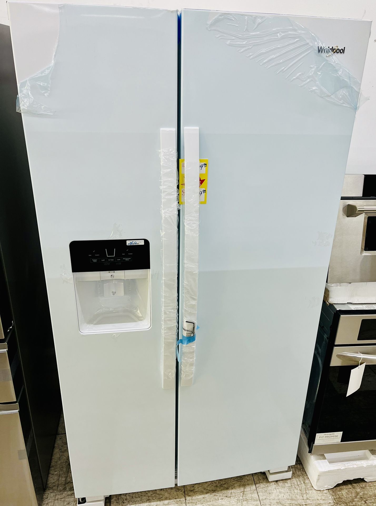 🔥🔥36” Whirlpool Side By Side Refrigerator