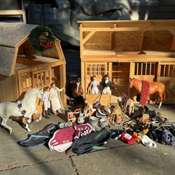 Breyer Horse Accessories Collection with Stable & Tack Room!