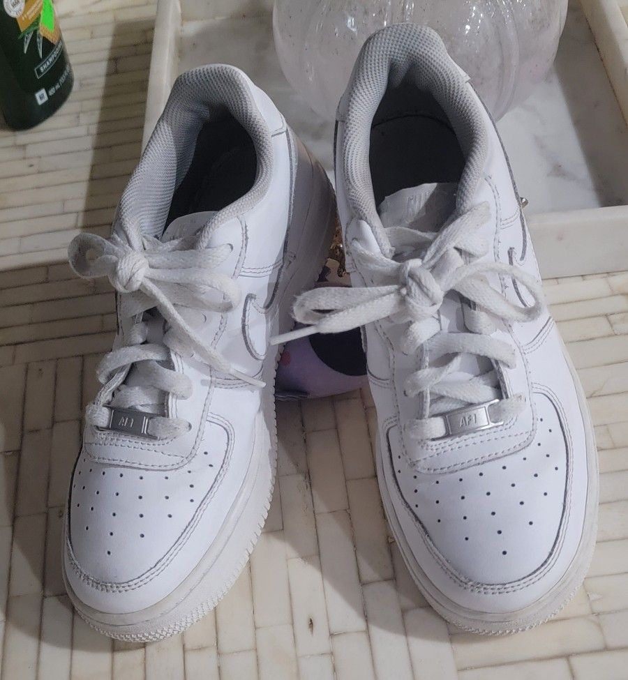 Air Force 1 Size 5.5 For Youth