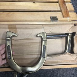 Sportscraft Heritage Forged-Steel Horseshoe Set With Carry Case Bundle of 4