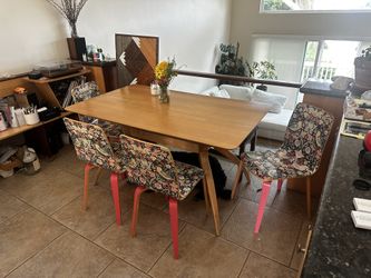 Table 4 Chairs And A Bench Seat
