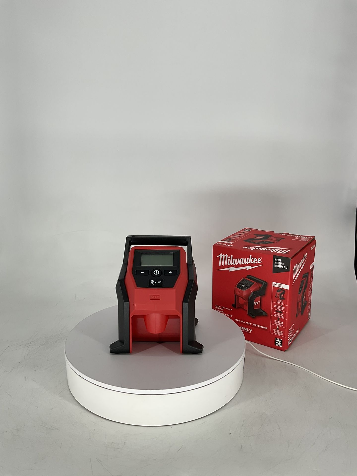 Milwaukee M12 12-Volt Lithium-Ion Cordless Electric Portable Inflator (Tool-Only)