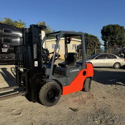 Toyota Forklift 
