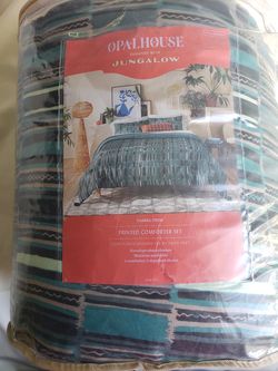 Full/queen comforter set