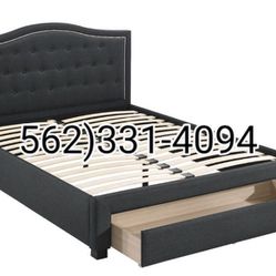 New Queen Size 🛏️ W/Storage & New MTRS 