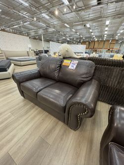 Abbyson Costco Top Grain Leather Brown Loveseat 