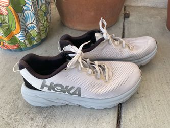 Hoka Rincon 3 Running Sneakers size 9
