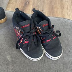 Heelys Youth Size 2