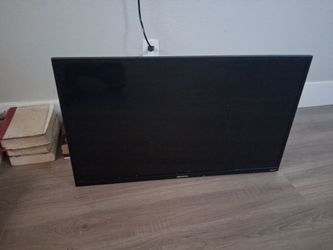 32' Hisense Roku TV