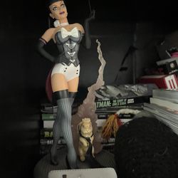 DC Comics Bombshell Zatanna 